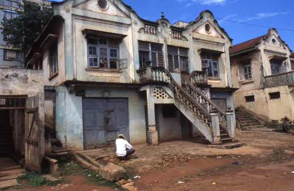 Abandoned Asian homes - Kampala - Uganda 1996