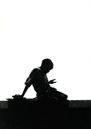 Beggar at source of the Nile - Jinja - Uganda 1996